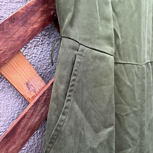 Loft Wide Leg Petite Jumpsuit - Picture 7 of 9